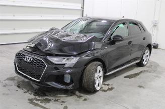 Unfallwagen Audi A3  2023/2