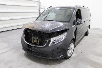 Salvage car Mercedes V-klasse V 250 2019/3