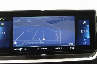 Peugeot 2008  picture 13