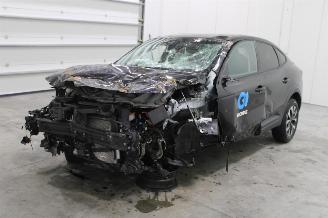 skadebil auto Renault Arkana  2023/11