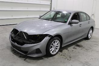 uszkodzony samochody osobowe BMW 3-serie 318 2024/3