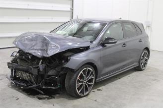 Vaurioauto  passenger cars Hyundai I-30 i30 2018/6