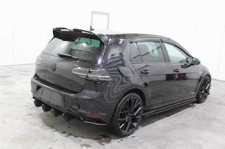 Volkswagen Golf  picture 4