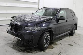 skadebil auto BMW iX3  2023/8
