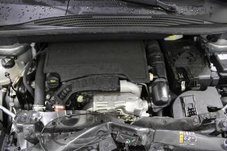 Opel Crossland X picture 15