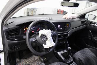 Volkswagen Polo  picture 9