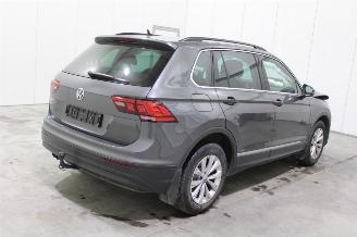 Volkswagen Tiguan  picture 3