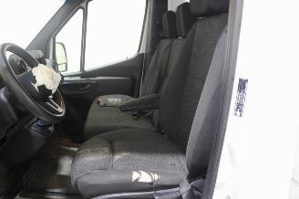 Mercedes Sprinter  picture 11