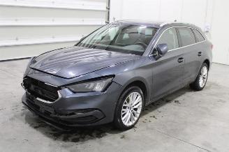 krockskadad bil auto Seat Leon  2022/6