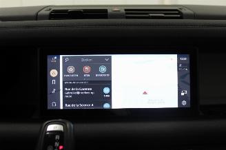 Land Rover Defender  picture 13