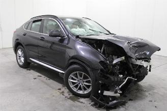 BMW X4  picture 2