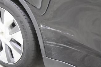 Tesla Model Y  picture 8