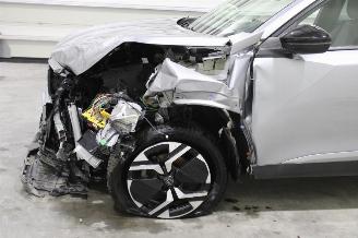 Peugeot 2008  picture 5