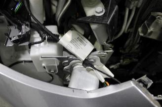 Peugeot 208  picture 22