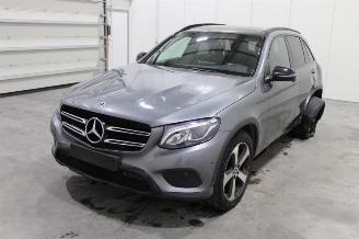 Vaurioauto  passenger cars Mercedes GLC 250 2018/10