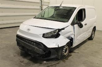 Coche accidentado Toyota ProAce CITY 2024/8