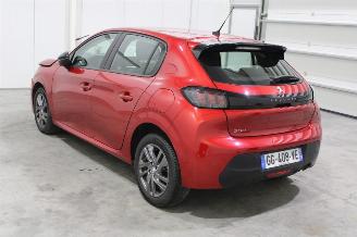 Peugeot 208  picture 4