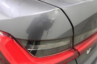 BMW 3-serie 320 picture 23