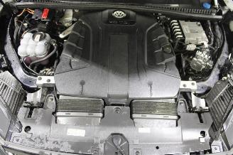 Volkswagen Touareg  picture 16