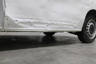 Opel Vivaro  picture 10