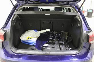 Volkswagen Golf  picture 19