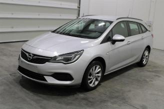 krockskadad bil auto Opel Astra  2020/3