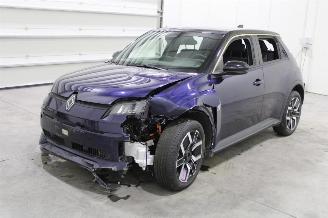 Auto incidentate Renault 5 R 2024/9