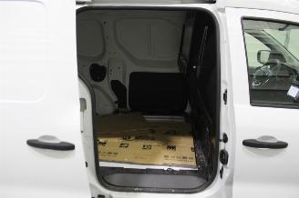 Renault Express  picture 21