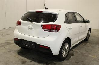 Kia Rio  picture 3