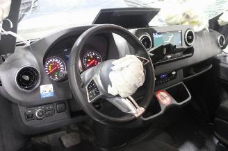 Mercedes Sprinter  picture 10