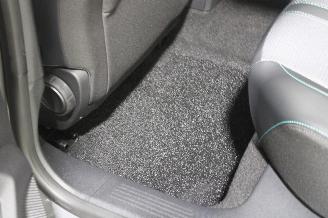 Peugeot 408  picture 19