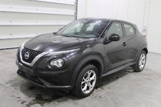 Salvage car Nissan Juke  2021/2
