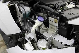 Peugeot 208  picture 21