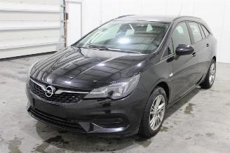 rozbiórka samochody osobowe Opel Astra  2021/1