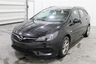 Coche siniestrado Opel Astra  2021/1