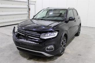 skadebil auto Volkswagen T-Cross  2021/6