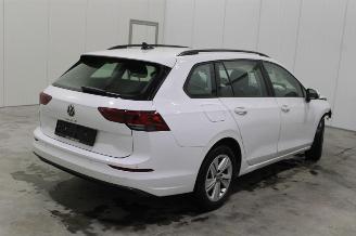 Volkswagen Golf  picture 3
