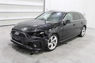 krockskadad bil auto Audi A4  2023/7
