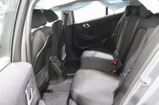 BMW 1-serie 118 picture 11