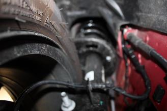 Peugeot 208  picture 19