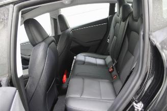 Tesla Model 3  picture 11