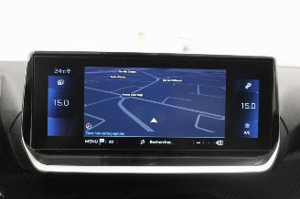 Peugeot 208  picture 13