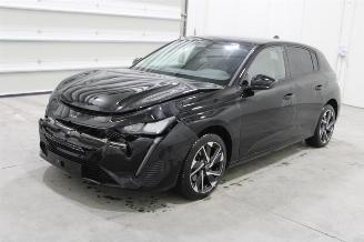 damaged passenger cars Peugeot 308  2024/2