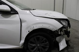 Peugeot e-208  picture 7