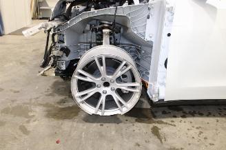 Tesla Model Y  picture 6