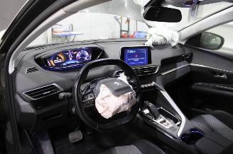 Peugeot 3008  picture 9