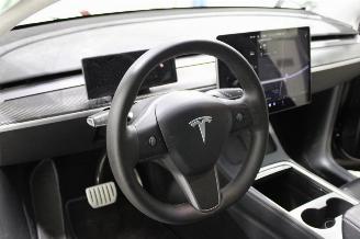 Tesla Model Y  picture 11
