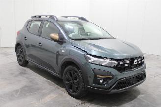 Dacia Sandero  picture 2