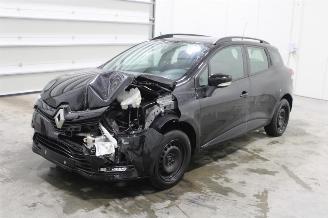 skadebil auto Renault Clio  2019/4