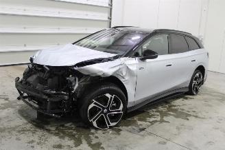 krockskadad bil auto Volkswagen ID.7  2025/10